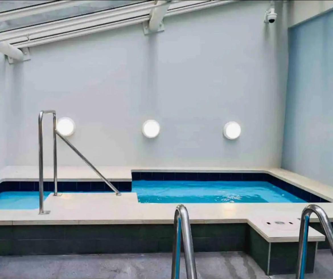 Sea View Heritage Apartment With Balcony オークランド エクステリア 写真